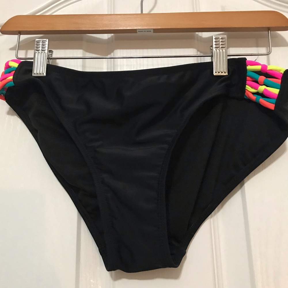 OP bottoms Size M 7-9